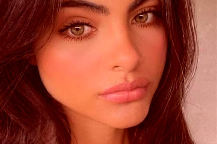 Olivia, 30, a brunette green-eyed caribbean companion based in Darnytsya. Offering Fetish, GFE, 69, Roleplay, Striptease. Available for incall and outcall, o...