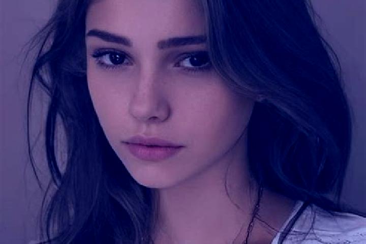 Olivia, 30, a red grey-eyed slavic companion based in Wenjia. Offering Dinner Date, Girlfriend Experience, OWO. Available for incall and outcall, day and eve...