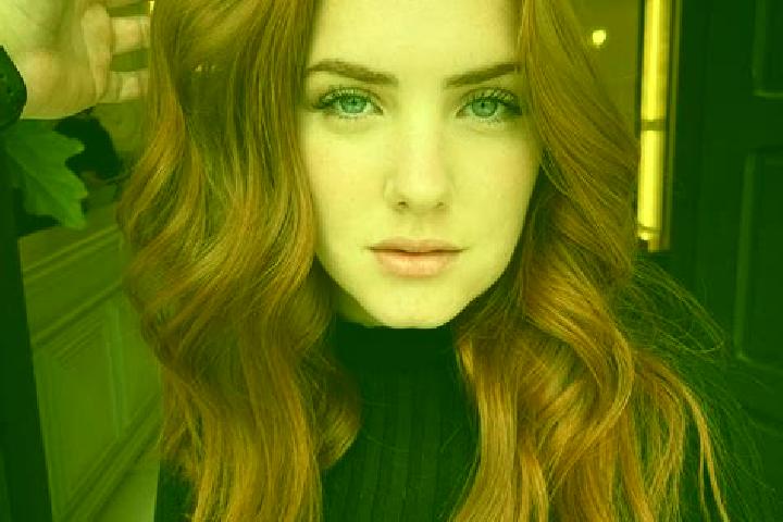 Olivia, 31, a auburn blue-eyed middle eastern companion based in Kampong Cherang Hangus. Offering Roleplay, Deep French Kissing, Travel Companion. Available ...
