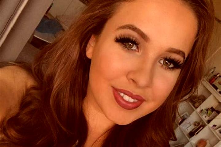 Olivia, 31, a auburn blue-eyed middle eastern companion based in Sao Roque do Canaa. Offering Striptease, Erotic Massage. Available for incall and outcall, o...