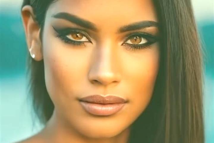 Olivia, 31, a chestnut amber-eyed latina companion based in Tepeuestue. Offering Domination, Travel Companion, 69. Available for incall and outcall, overnigh...