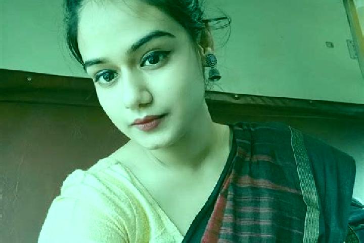 Olivia, 31 — Escort in Mirpur, India