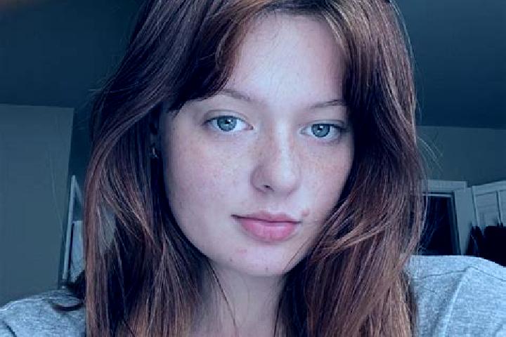 Olivia, 32, a red green-eyed mixed companion based in San Jose de Tarros. Offering Roleplay, Deep French Kissing, OWO. Available for incall and outcall, day ...