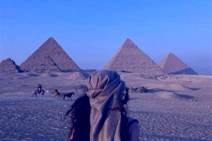 Olivia, 32 — Escort in Juhaynah, Egypt