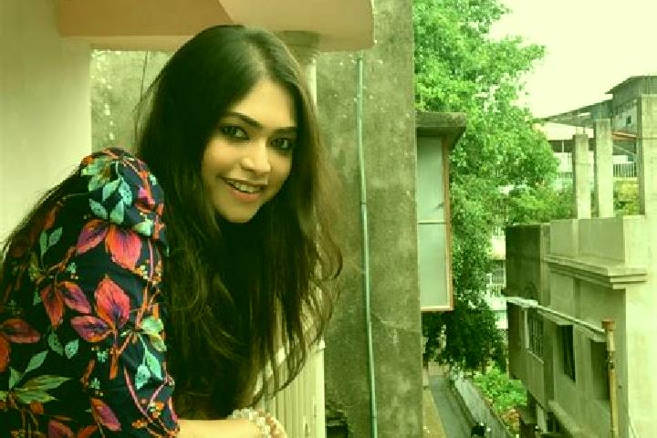 Olivia, 32 — Escort in Sainthia, India