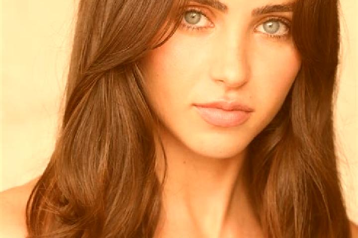 Olivia, 33, a blonde brown-eyed european companion based in Half Berebi. Offering Erotic Massage, OWO, Girlfriend Experience, BDSM, 69. Available for incall ...