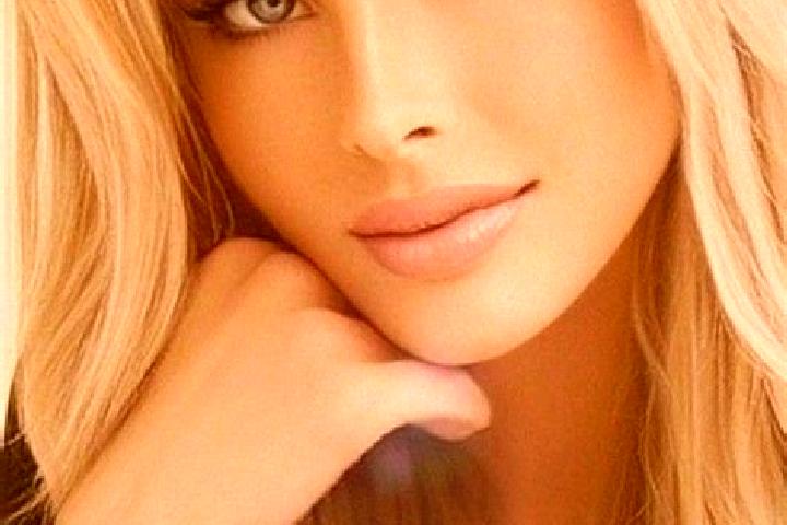 Olivia, 33, a dark blonde blue-eyed indian companion based in Feliz Deserto. Offering Dinner Date, Tantra, A-Level. Available for incall and outcall, overnig...