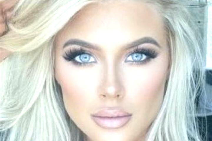 Olivia, 33, a platinum blonde blue-eyed ebony companion based in Budisovice. Offering Dinner Date, Couples, Duos. Available for incall and outcall, day and e...