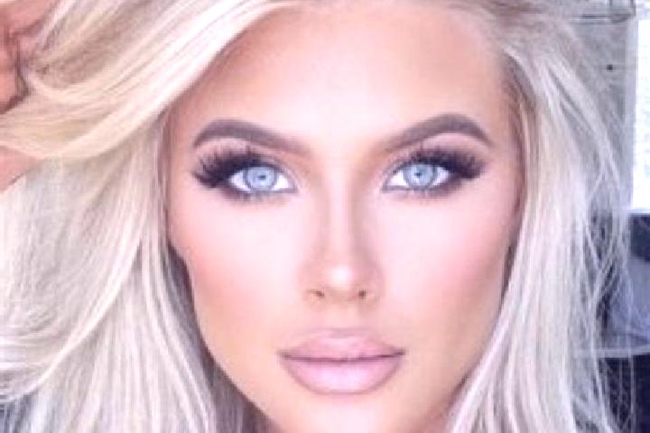 Olivia, 33, a platinum blonde grey-eyed caribbean companion based in Albert Bridge. Offering Roleplay, Striptease. Available for incall and outcall, overnigh...