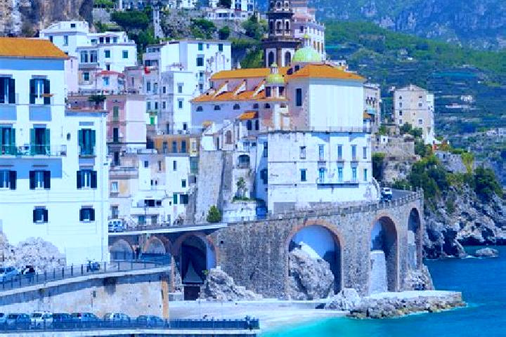 Olivia, 34 — Escort in Bitti, Italy