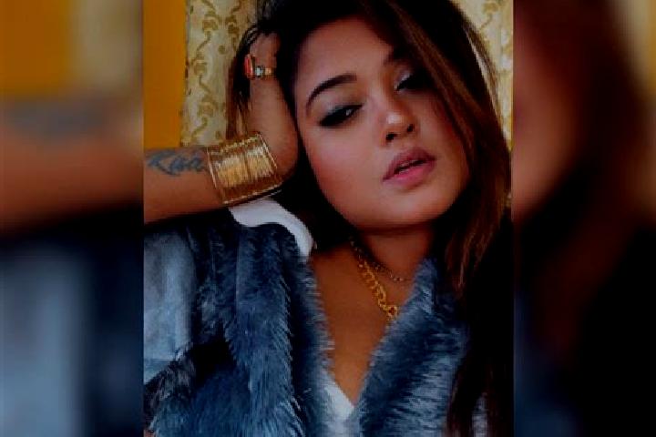 Olivia, 34 — Escort in Sarkar Periyapalaiyam, India