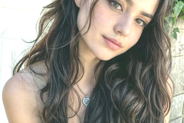 Olivia, 35, a auburn brown-eyed middle eastern companion based in Bacabachi. Offering 69, OWO, Couples, Massage. Available for incall and outcall, day and ev...