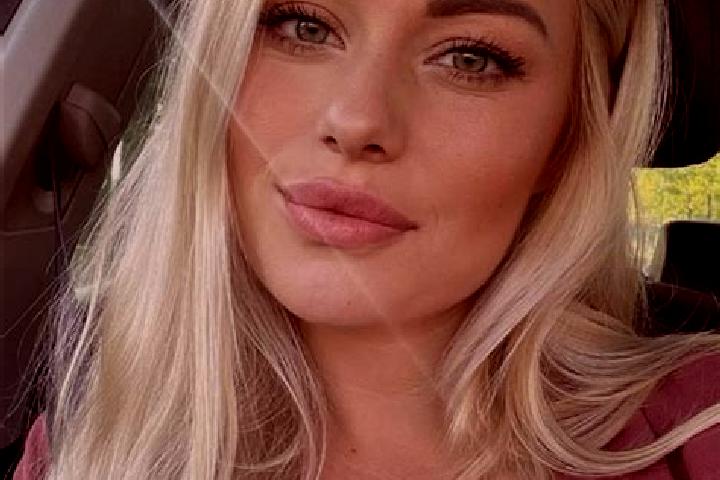 Olivia, 35, a blonde hazel-eyed indian companion based in Biga. Offering GFE, Fetish, Overnight, Duos. Available for incall and outcall, day and evening dates.