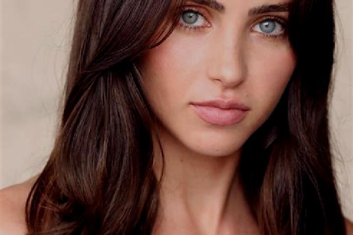 Olivia, 35, a brunette brown-eyed middle eastern companion based in Steene. Offering GFE, Domination, Massage. Available for incall and outcall, day and even...