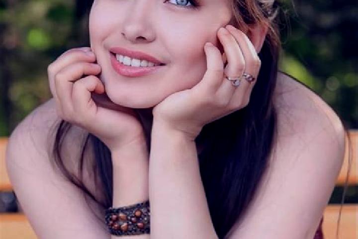 Olivia, 35, a red blue-eyed asian companion based in Chateaugay. Offering Girlfriend Experience, Overnight, Duos, Domination. Available for incall and outcal...