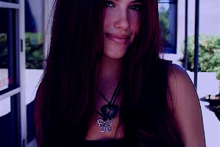 Olivia, 36, a auburn dark-eyed european companion based in Karakesek. Offering Erotic Massage, Overnight, Girlfriend Experience. Available for incall and out...