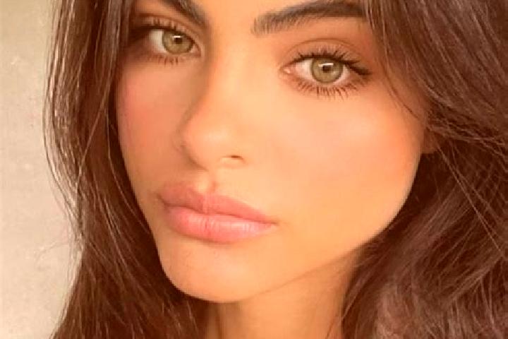 Olivia, 38, a brunette green-eyed european companion based in Liff. Offering Travel Companion, Girlfriend Experience, Striptease. Available for incall and ou...