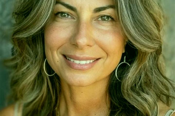 Olivia, 38, a brunette grey-eyed middle eastern companion based in Pometo. Offering Duos, Dinner Date, CIM. Available for incall and outcall, day and evening...