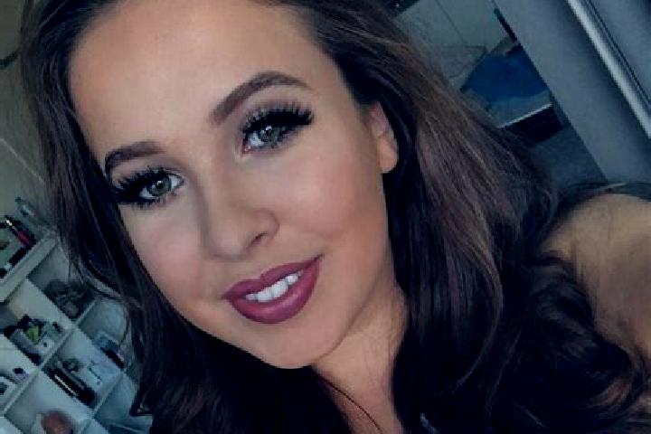 Olivia, 38, a red dark-eyed mixed companion based in Gelbressee. Offering GFE, Striptease, 69, Domination, Girlfriend Experience. Available for incall and ou...
