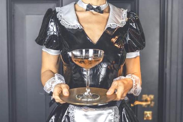 Olivia, 38, a red dark-eyed slavic companion based in Polotsk. Offering BDSM, Striptease, Fetish, Tantra, Travel Companion. Available for incall and outcall,...