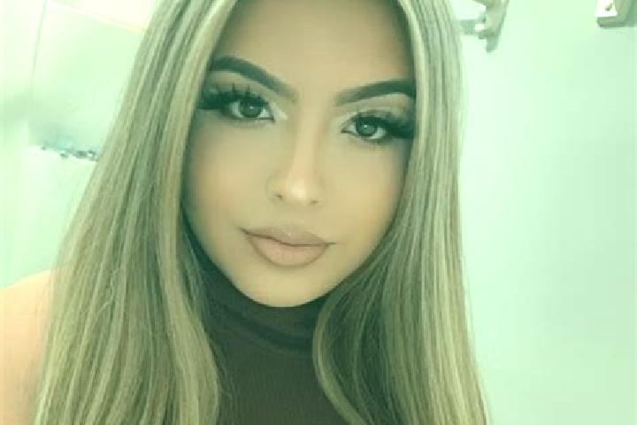 Olivia, 39, a blonde amber-eyed latina companion based in Diegonefla. Offering OWO, GFE, CIM. Available for incall and outcall, overnight bookings available.