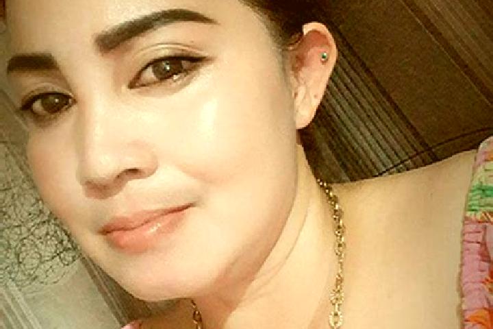 Olivia, 39 — Escort in Bentar Girang, Indonesia