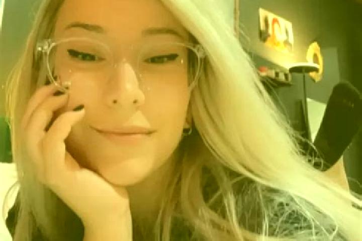 Penelope, 20, a blonde grey-eyed indian companion based in Grafendorf bei Hartberg. Offering Striptease, Tantra, Duos, OWO. Available for incall and outcall,...