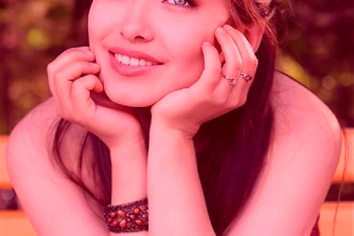 Penelope, 20, a red blue-eyed asian companion based in Moravian Falls. Offering A-Level, Tantra, Duos, BDSM, Fetish. Available for incall and outcall, day an...