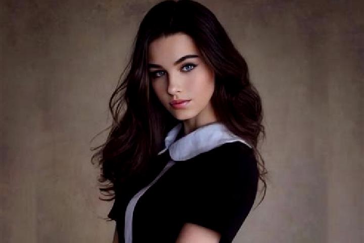 Penelope, 20, a red blue-eyed slavic companion based in Cato Ridge. Offering Deep French Kissing, Domination, Dinner Date, Roleplay. Available for incall and...