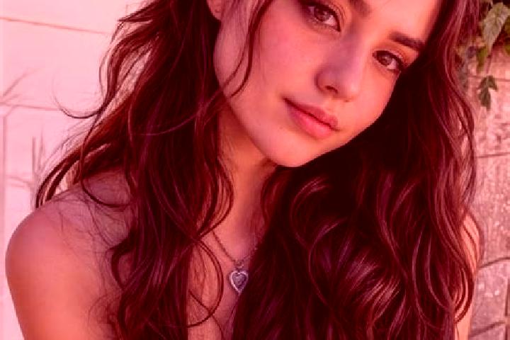 Penelope, 20, a red hazel-eyed european companion based in Colider. Offering Deep French Kissing, Party Girl, A-Level. Available for incall and outcall, over...