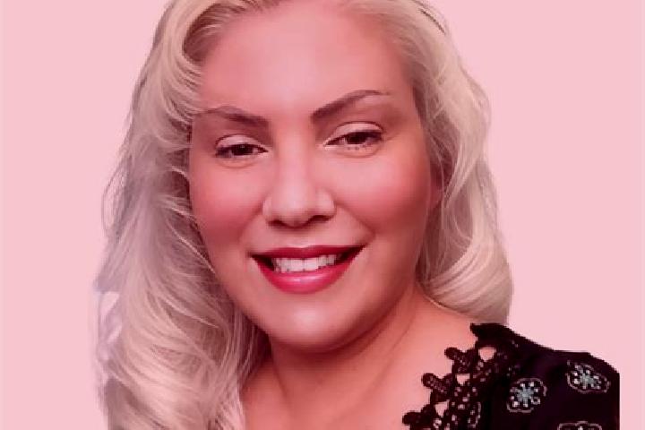 Penelope, 20 — Escort in Center Valley, United States