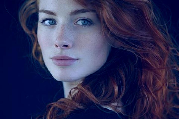 Penelope, 21, a auburn green-eyed european companion based in Tarimbang. Offering Fetish, Roleplay, A-Level, Dinner Date, Domination. Available for incall an...