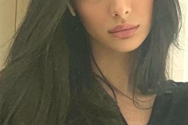 Penelope, 21, a black dark-eyed middle eastern companion based in Bazemont. Offering Domination, Striptease, Deep French Kissing, GFE. Available for incall a...
