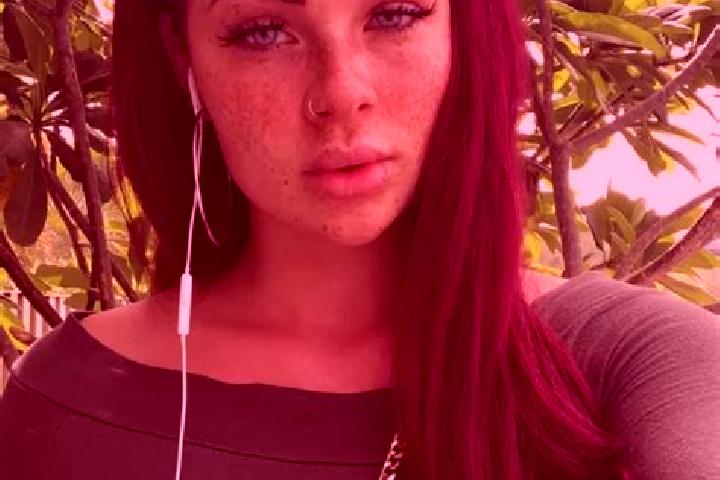 Penelope, 21, a chestnut amber-eyed ebony companion based in Notre-Dame-de-Riez. Offering Duos, Tantra, OWO. Available for incall and outcall, overnight book...