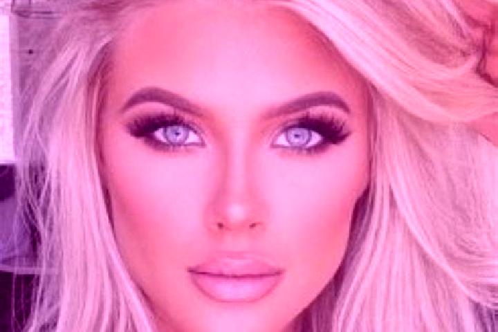 Penelope, 21, a platinum blonde hazel-eyed latina companion based in Gazzadina. Offering Massage, Deep French Kissing, GFE, 69. Available for incall and outc...