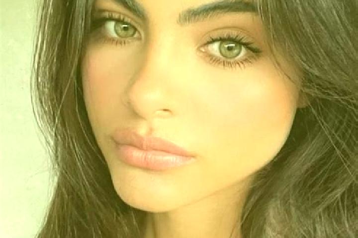 Penelope, 21, a red green-eyed indian companion based in Sonkach. Offering Overnight, Roleplay, Party Girl. Available for incall and outcall, day and evening...