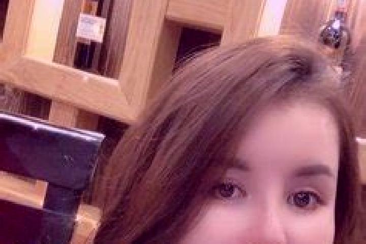 Penelope, 21 — Escort in Banjar Bucu, Indonesia