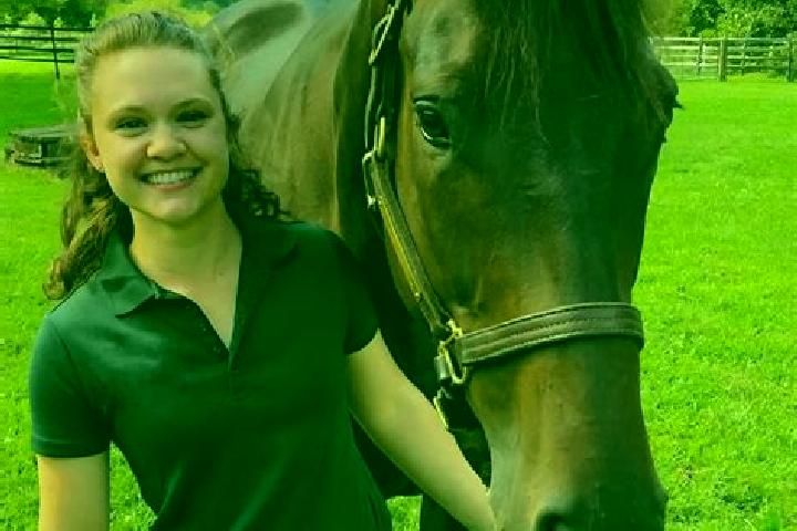 Penelope, 21 — Escort in Horse Pasture, United States