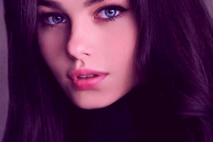 Penelope, 23, a brunette grey-eyed slavic companion based in Wadeng. Offering Travel Companion, Striptease, Massage, Overnight, Deep French Kissing. Availabl...