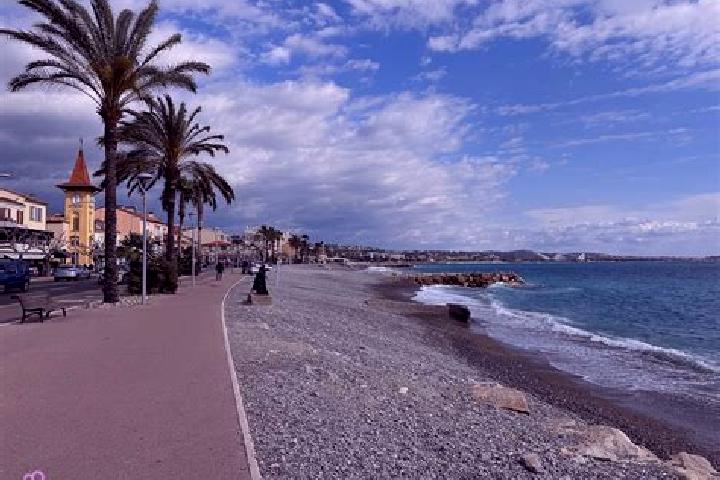 Penelope, 23 — Escort in Cagnes-sur-Mer, France