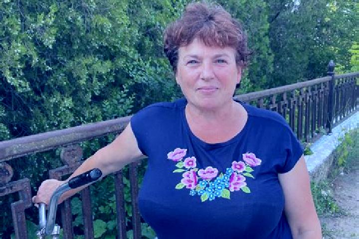 Penelope, 23 — Escort in Yevhenivka, Ukraine