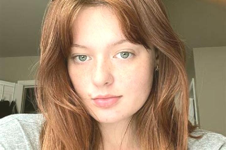 Penelope, 24, a auburn grey-eyed mixed companion based in Molkar. Offering Duos, Deep French Kissing, A-Level. Available for incall and outcall, day and even...