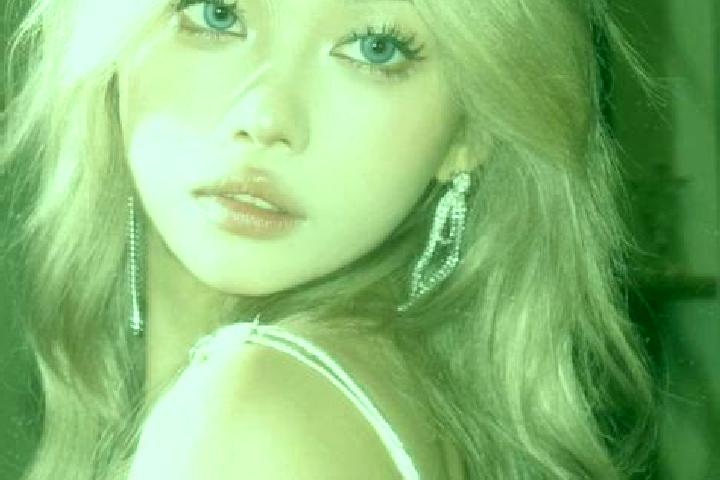 Penelope, 24, a blonde grey-eyed asian companion based in Karatmanovo. Offering Roleplay, Prostate Massage, Dinner Date, Overnight. Available for incall and ...