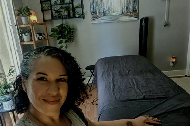 Penelope, 25, a auburn grey-eyed european companion based in Tordesillas. Offering Tantra, A-Level, Massage, Overnight. Available for incall and outcall, ove...
