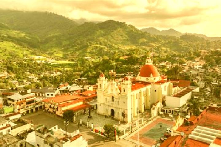 Penelope, 25 — Escort in Santa Catarina Juquila, Mexico