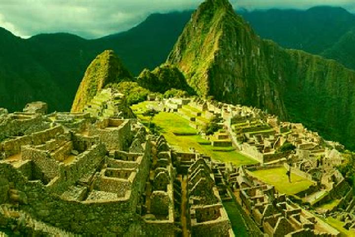 Penelope, 25 — Escort in Sartimbamba, Peru