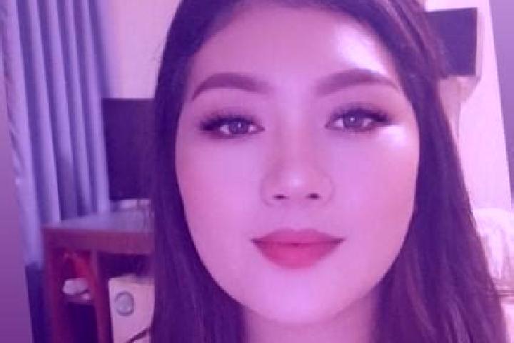 Penelope, 26, a black dark-eyed asian companion based in Cairima. Offering Travel Companion, Prostate Massage, Tantra, GFE, Dinner Date. Available for incall...