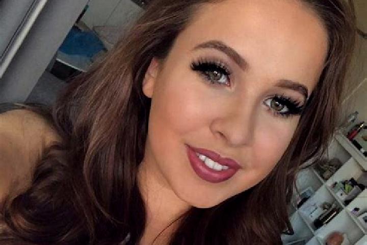 Penelope, 26, a chestnut blue-eyed slavic companion based in Pevensey Bay. Offering BDSM, Overnight, Prostate Massage. Available for incall and outcall, over...