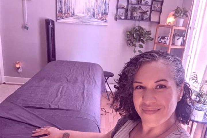 Penelope, 27, a black dark-eyed caucasian companion based in Middleburgh. Offering Overnight, Massage, A-Level. Available for incall and outcall, overnight b...