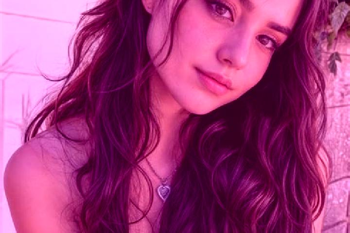 Penelope, 28, a auburn amber-eyed caribbean companion based in Canaveral. Offering Party Girl, Overnight, OWO. Available for incall and outcall, day and even...